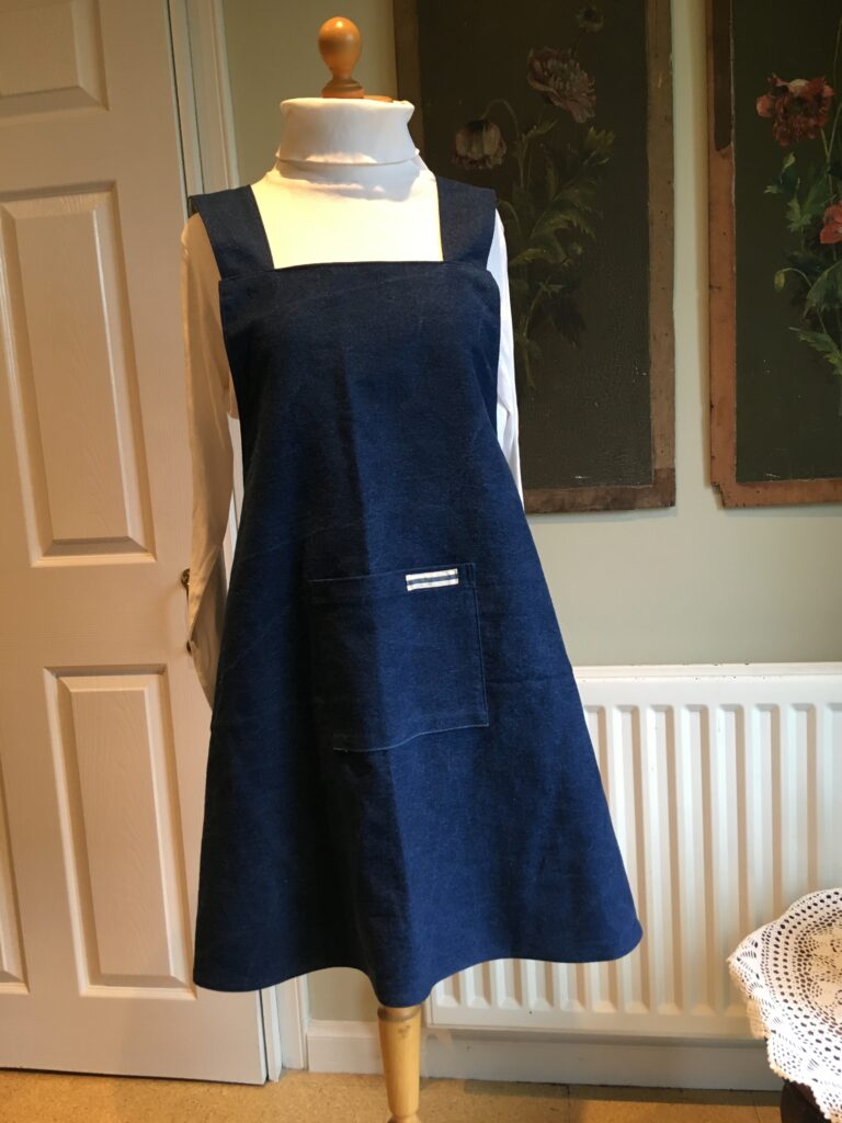 Pinny 187, Denim x , front view